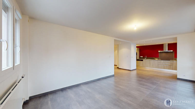 Appartement - 95 m² - 5 pièces