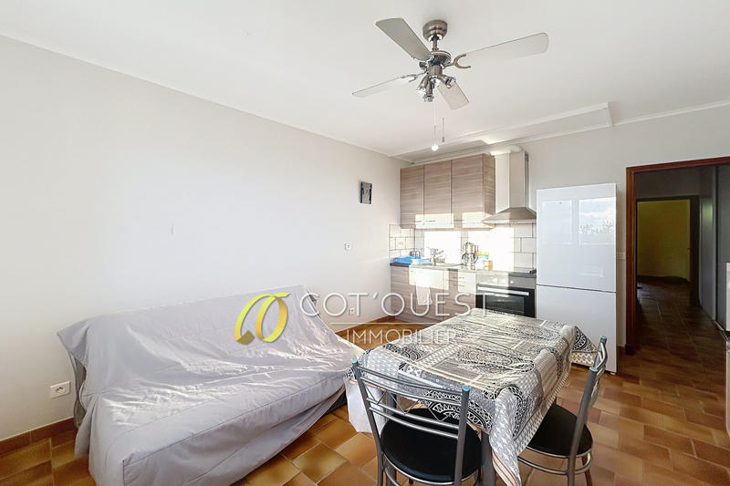 Maison - 265 m² - 7 pièces