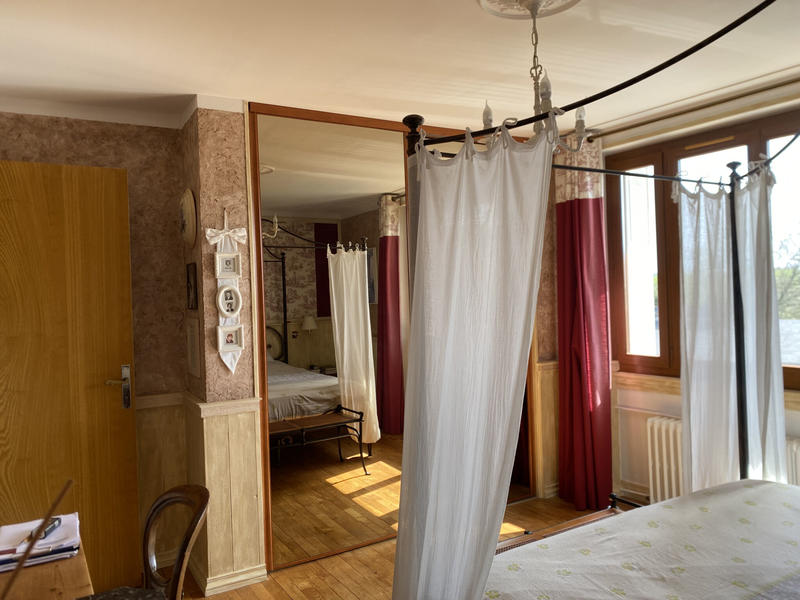 Maison - 176 m² - 8 pièces