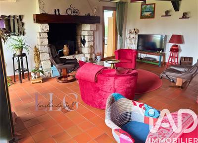 Maison - 151 m² - 5 pièces