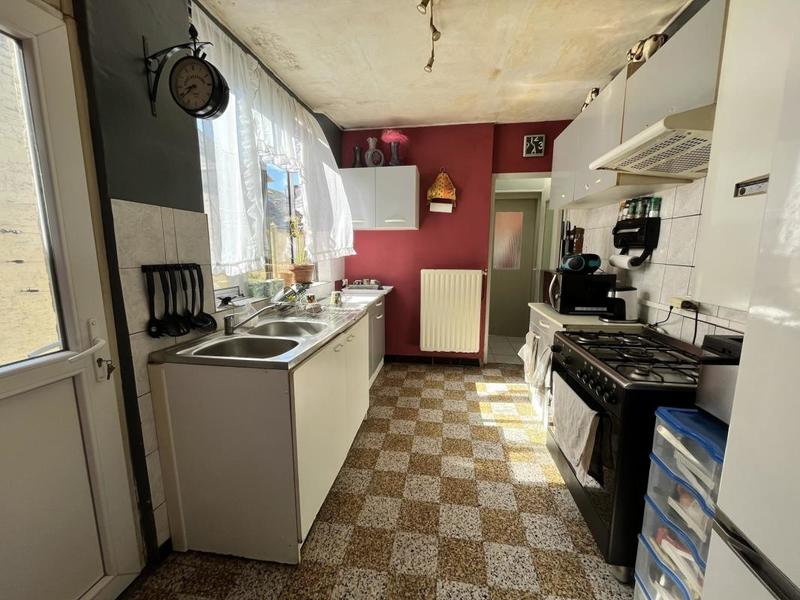 Maison - 91 m² - 5 pièces