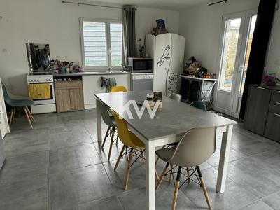 Maison - 97 m² - 3 pièces