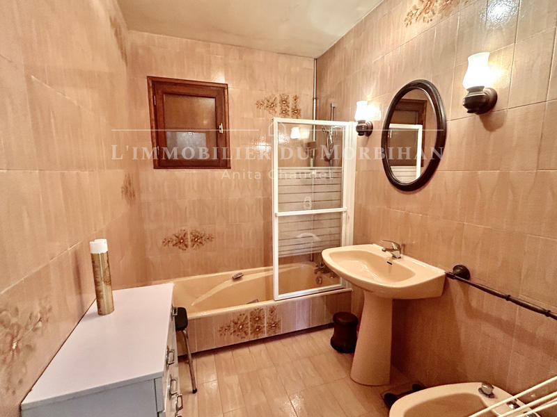 Maison - 132 m² - 9 pièces