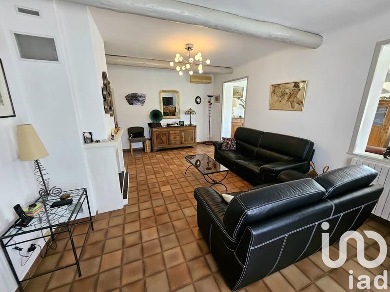 Maison - 406 m² - 19 pièces