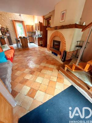 Maison - 430 m² - 12 pièces