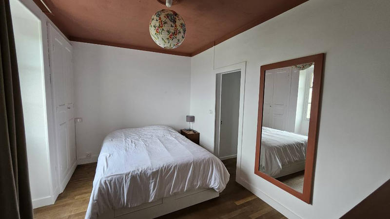 Maison - 111 m² - 7 pièces