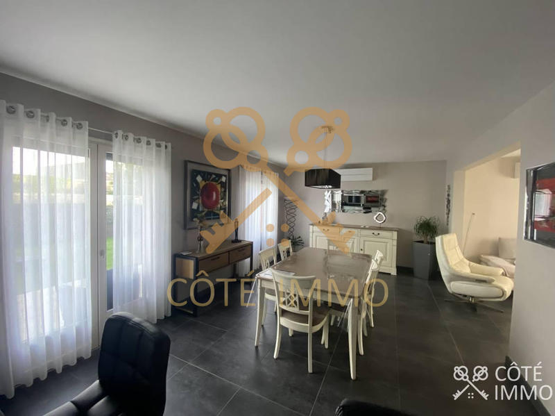 Maison - 111 m² - 5 pièces