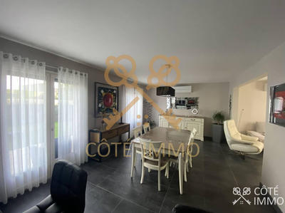 Maison - 111 m² - 5 pièces