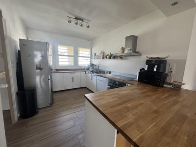 Appartement - 90 m² - 3 pièces