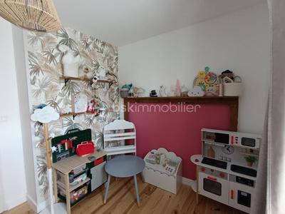 Maison de ville - 69 m² - 4 pièces