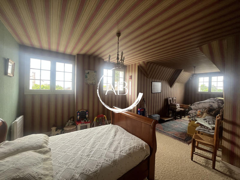 Maison - 160 m² - 7 pièces