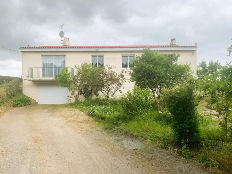 Maison - 133 m² - 8 pièces