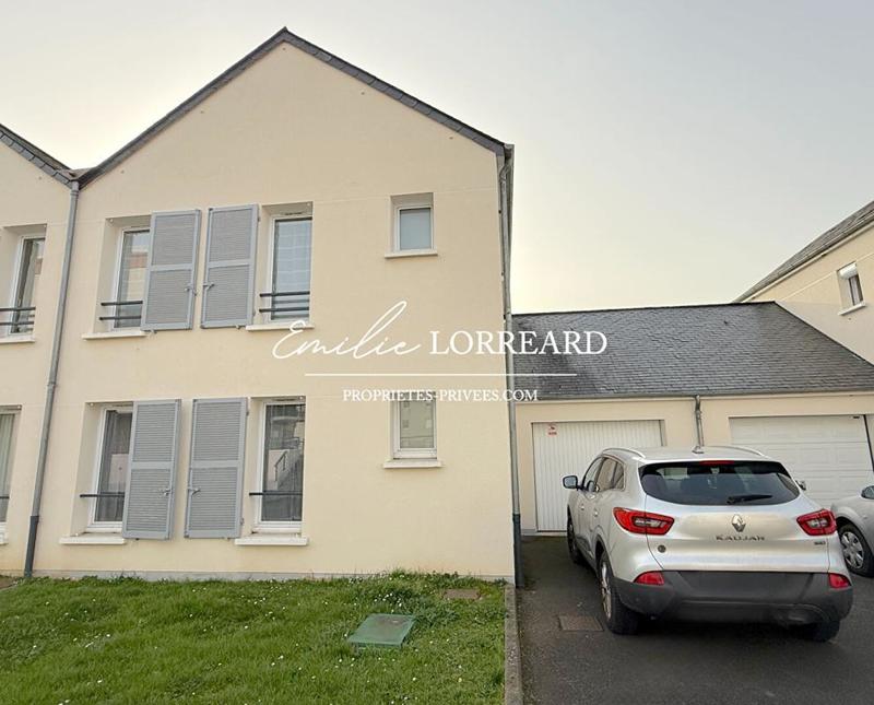 Maison - 92 m² - 5 pièces