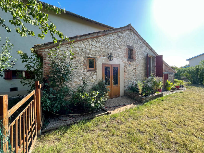 Maison - 185 m² - 5 pièces