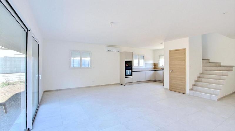 Villa - 100 m² - 4 pièces