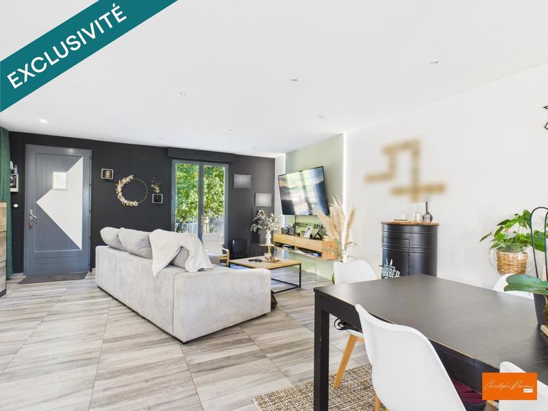 Maison - 120 m² - 6 pièces