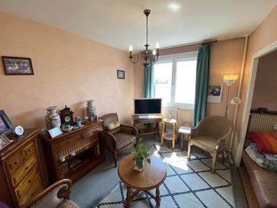 Appartement - 85 m² - 4 pièces