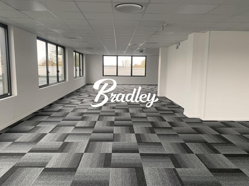 Bureau - 650 m²