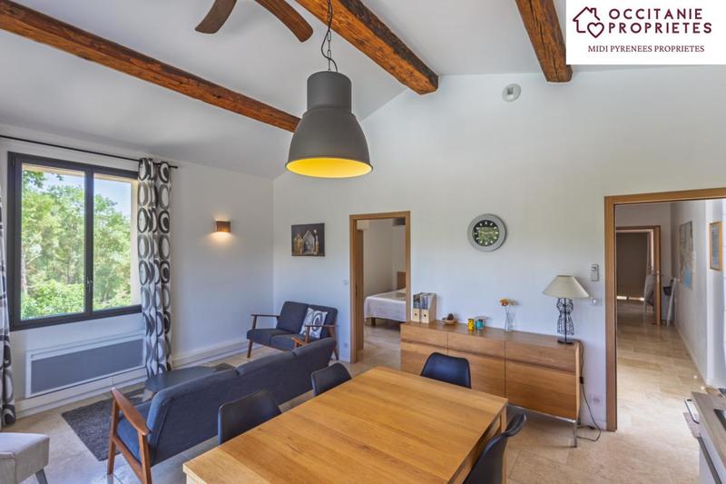 Propriété - 366 m² - 13 pièces
