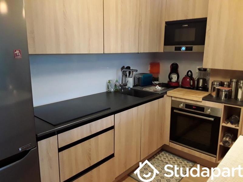 Chambre - 12 m² - 1 pièce