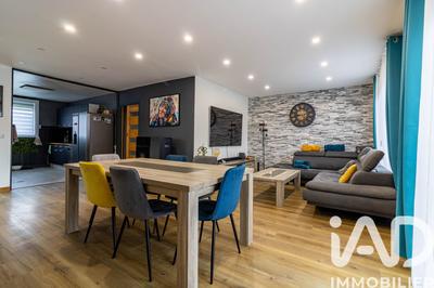 Maison de village - 94 m² - 4 pièces