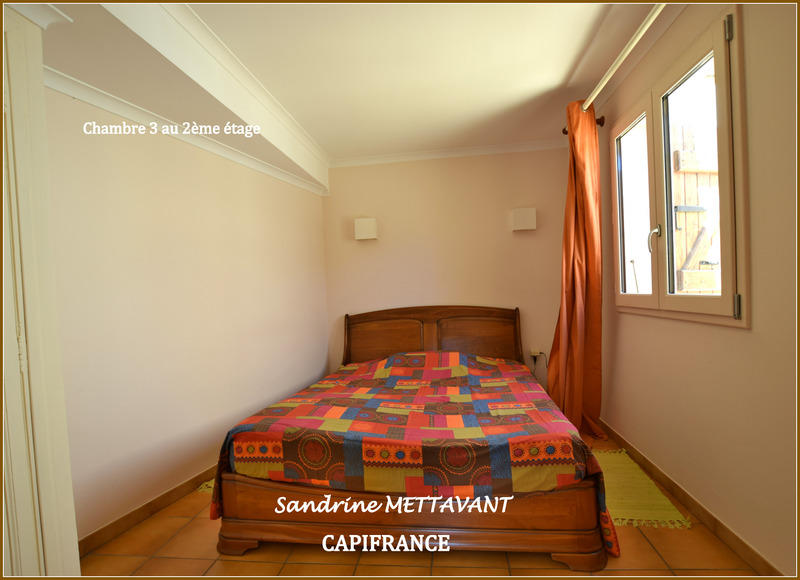 Maison - 295 m² - 10 pièces