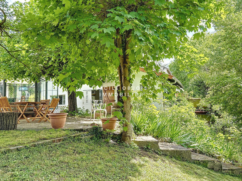 Maison - 141 m² - 6 pièces