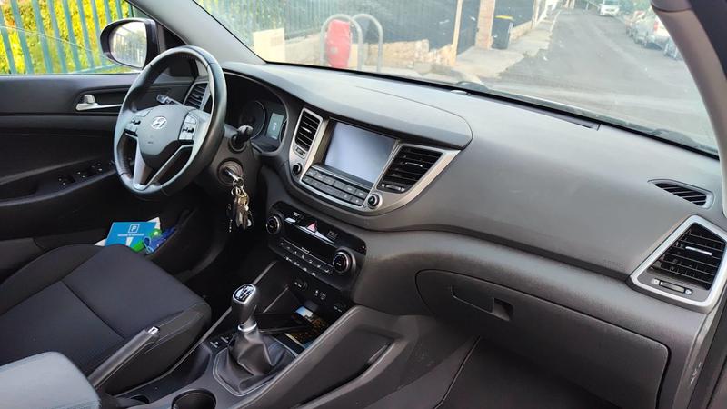 Hyundai Tucson II 1.7 CRDi 116 2wd Business