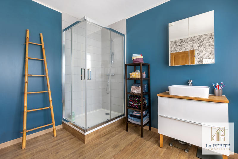 Maison - 140 m² - 6 pièces