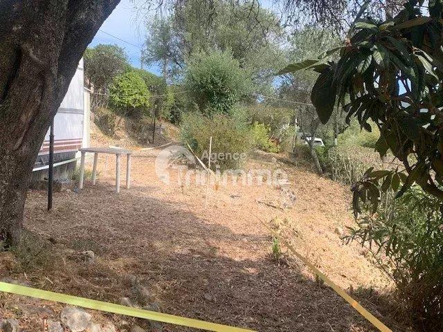 Terrain constructible - 559 m²