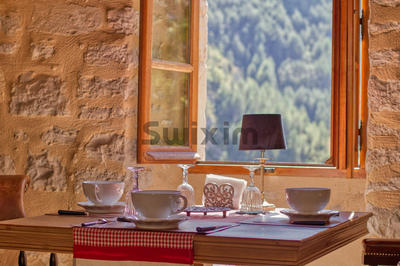 Propriété - 380 m² - 13 pièces