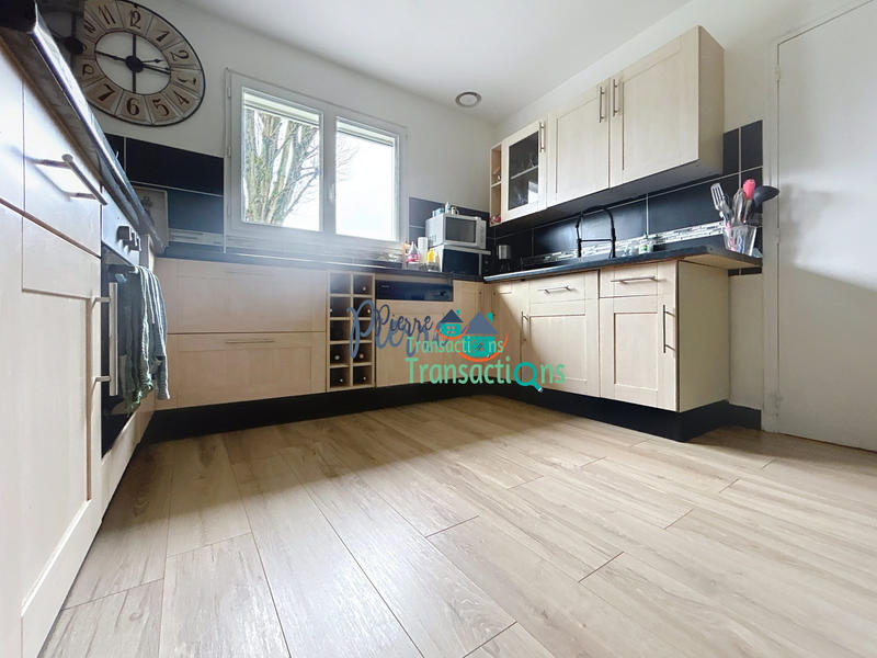 Maison - 147 m² - 6 pièces