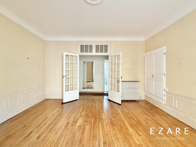 Appartement - 138 m² - 5 pièces