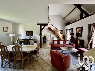 Maison - 148 m² - 8 pièces