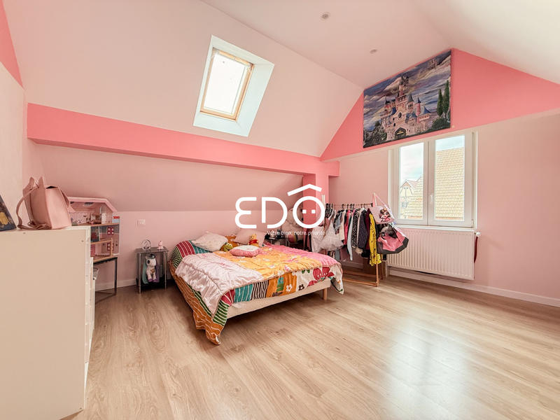 Appartement - 94 m² - 5 pièces