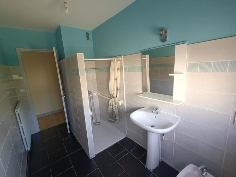 Appartement - 92 m² - 4 pièces