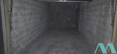 Parking / Garage - 18 m²