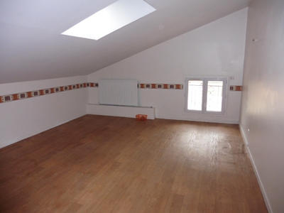 Maison - 82 m² - 3 pièces