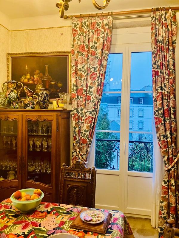 Maison - 172 m² - 9 pièces