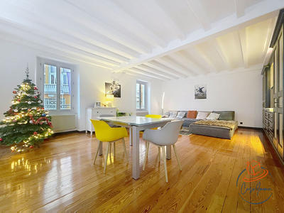 Appartement - 110 m² - 4 pièces