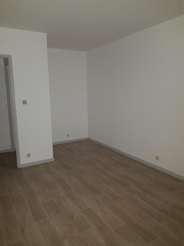 Studio - 28 m² - 1 pièce