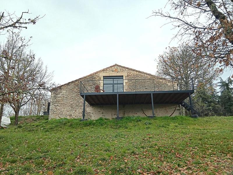 Maison - 140 m² - 5 pièces