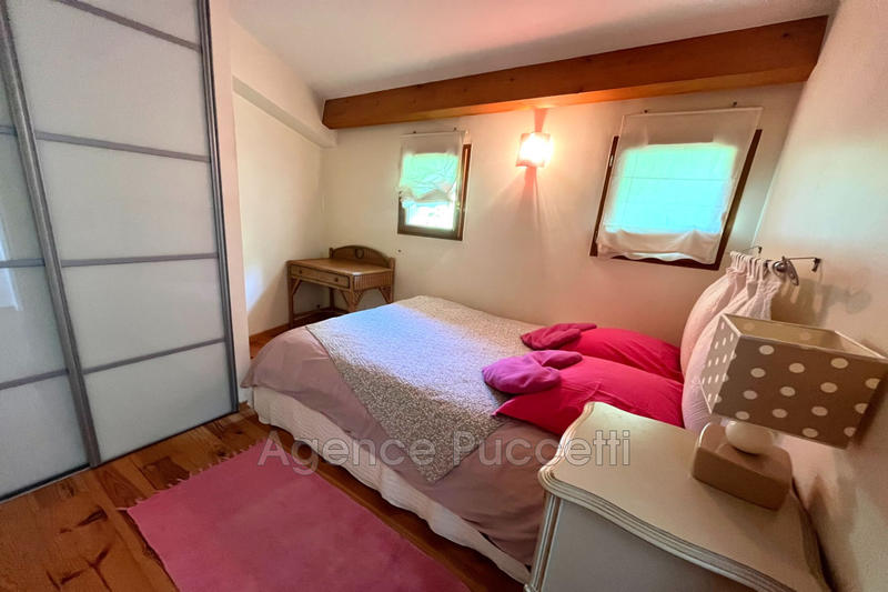 Maison - 112 m² - 4 pièces