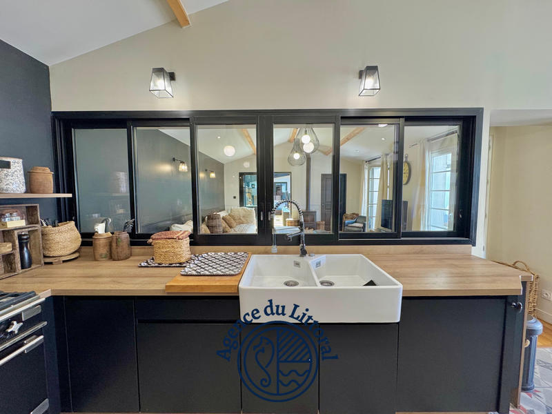 Maison - 166 m² - 6 pièces