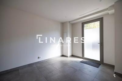 Bureau - 31 m² - 2 pièces