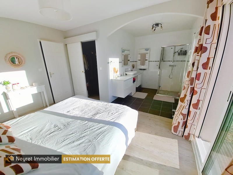 Maison - 130 m² - 7 pièces