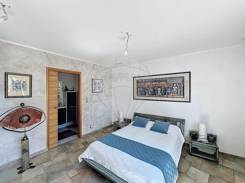 Maison - 158 m² - 6 pièces