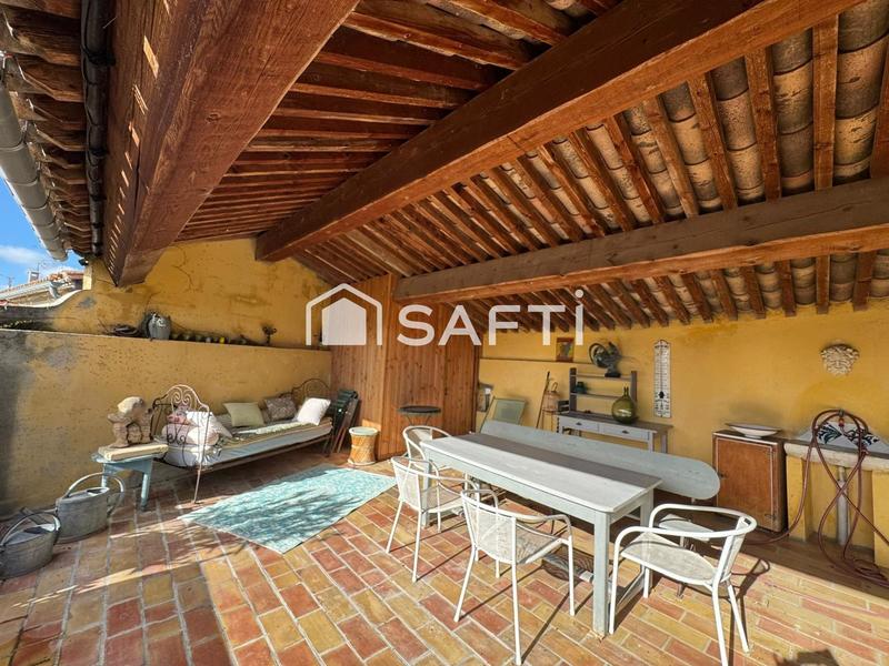 Maison - 140 m² - 5 pièces