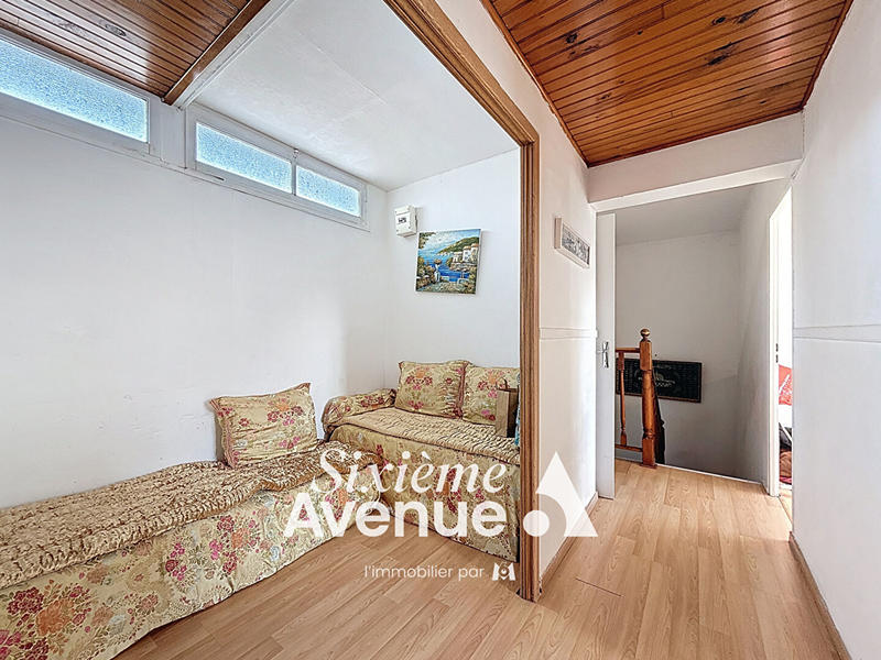 Maison - 88 m² - 5 pièces