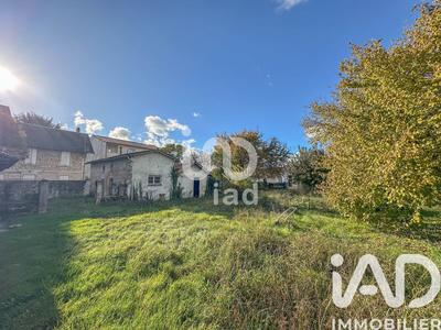 Maison - 270 m² - 12 pièces